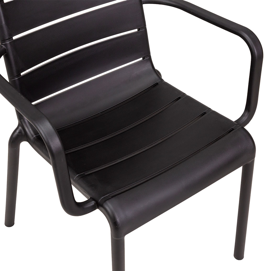 Dario-Armchair-Black-Closeup-chairforce