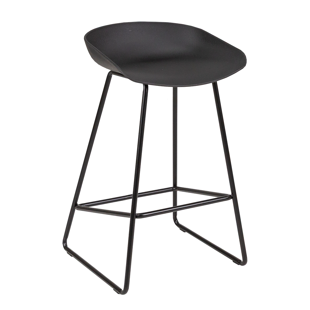 Cyril66cm-black-angled-chairforce