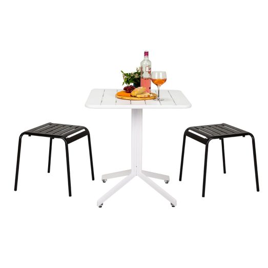 Louis45-black-Andre60SQ-white-Chairforce