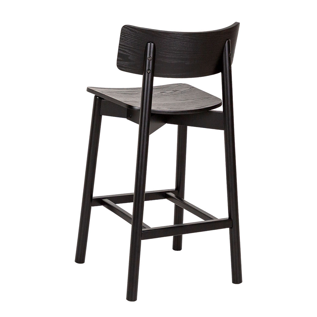 Oscarkitchen-black-back-chairforce