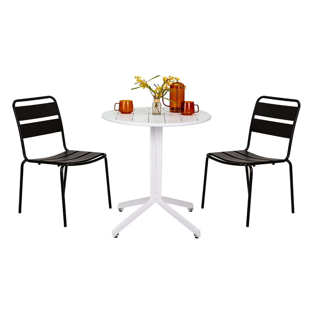 Regis-black-Andre60RO-white-Chairforce